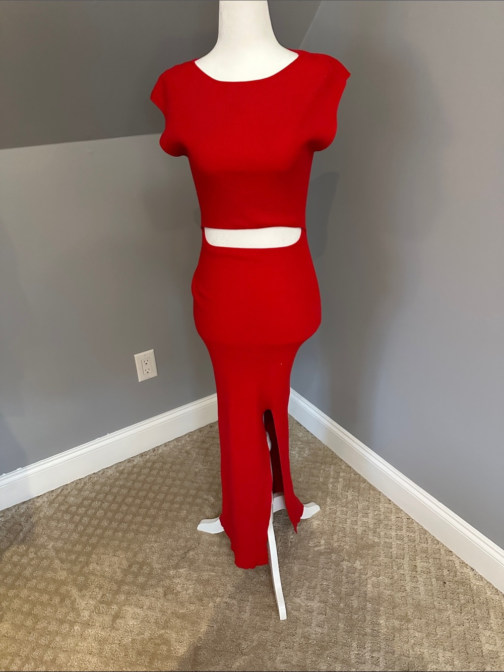 Red Cutout Ribbed Maxi Skirt — Women